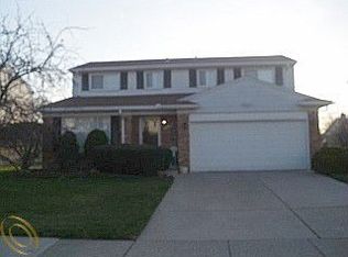 27085 Marshall St, Southfield, MI 48076
