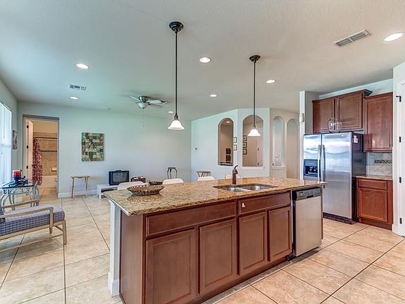 4th image of 11826 Barletta Dr