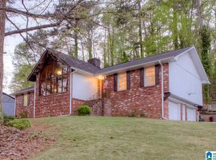 2333 Garland Dr, Vestavia Hills, AL 35216