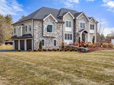 5 Osprey Lane, Nashua, NH, 03062