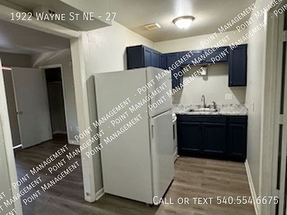 3rd image of 1922 Wayne St NE APT 27