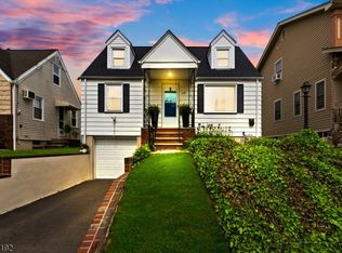 128 Livingston Rd, Linden City, NJ 07036