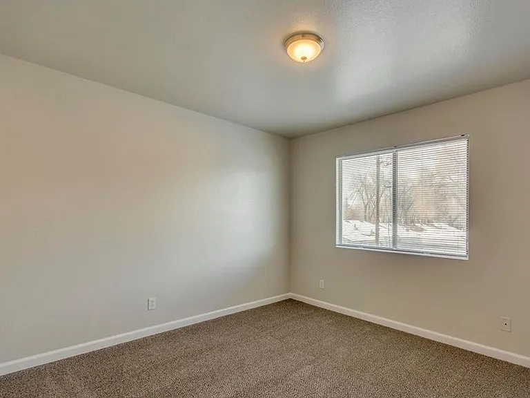 101 Arletta Street — Photo 11