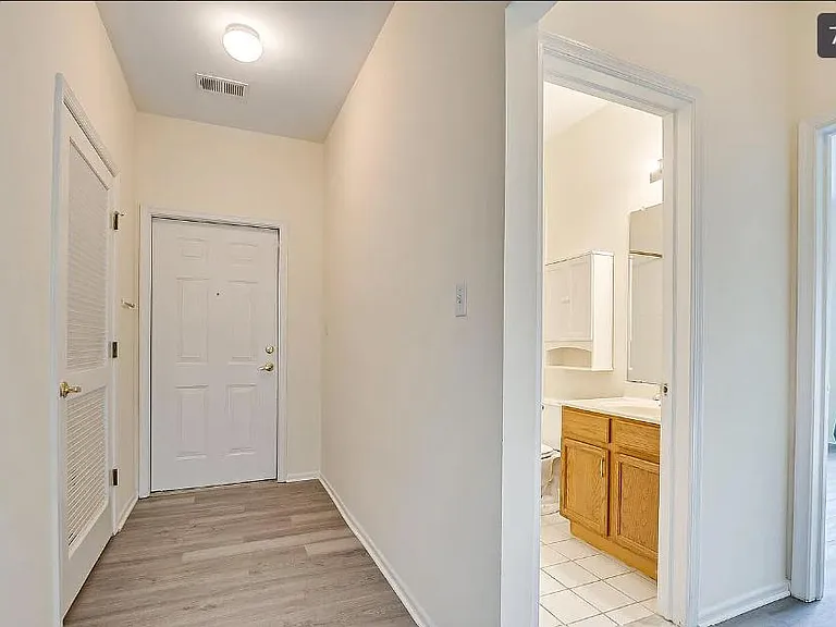 118 Frank Ct #118 — Photo 16