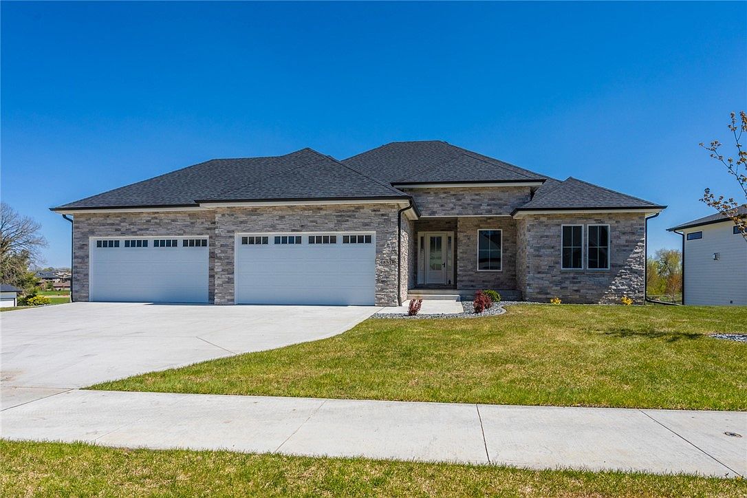 4851 159th St, Urbandale, IA 50323 MLS 672356 Zillow