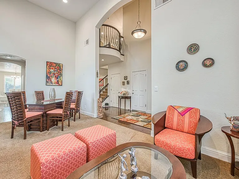 10509 N Sierra Vista Ave — Photo 27