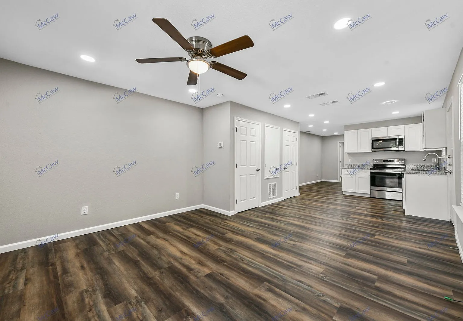 1 bed, 1.0 bath, 750 sqft, $1,200 — Photo 3