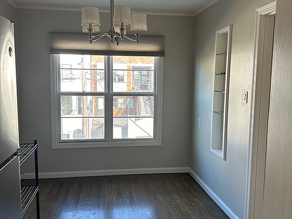 2nd image of 446 Eureka St