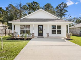 13668 Lawton Ln, Gulfport, MS 39503