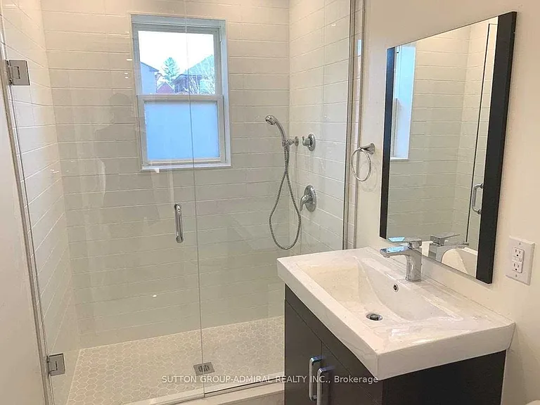 347 Northcliffe Blvd #2 — Photo 11