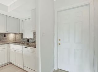 1332 Bayview Dr APT 303, Fort Lauderdale, FL 33304