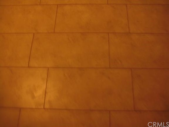 5th image of 1246 Chrysolite Ave