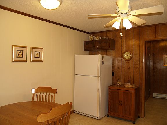 5th image of 4019 Primrose Ave