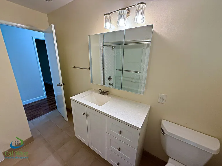 1370 Fernwood Ln — Photo 28