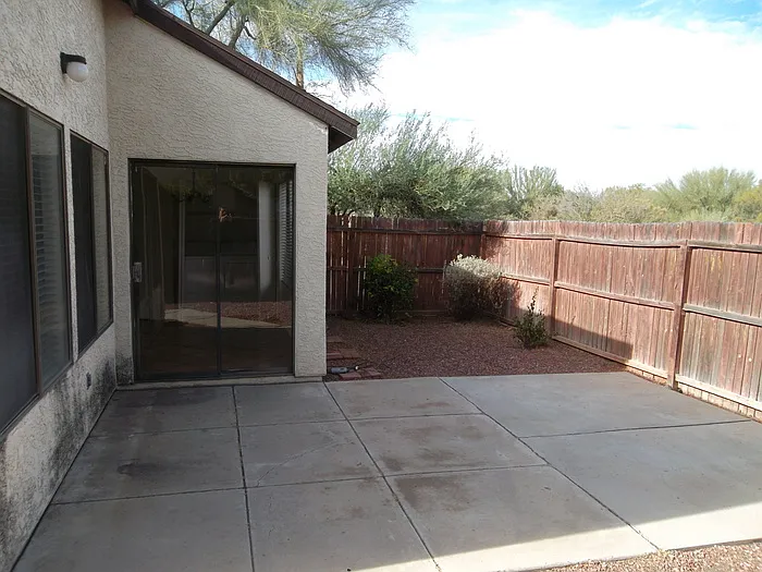 7505 E Harbor Dr — Photo 4