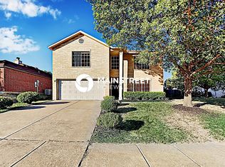 445 Capricorn St, Cedar Hill, TX 75104