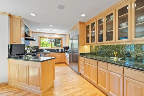 18165 Saratoga Los Gatos Rd Photo 1