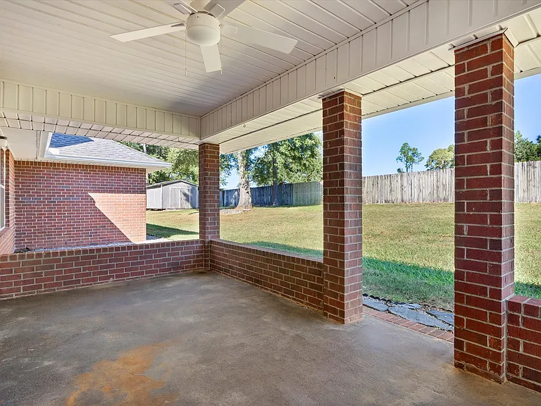 10832 Rigby Dr — Photo 20