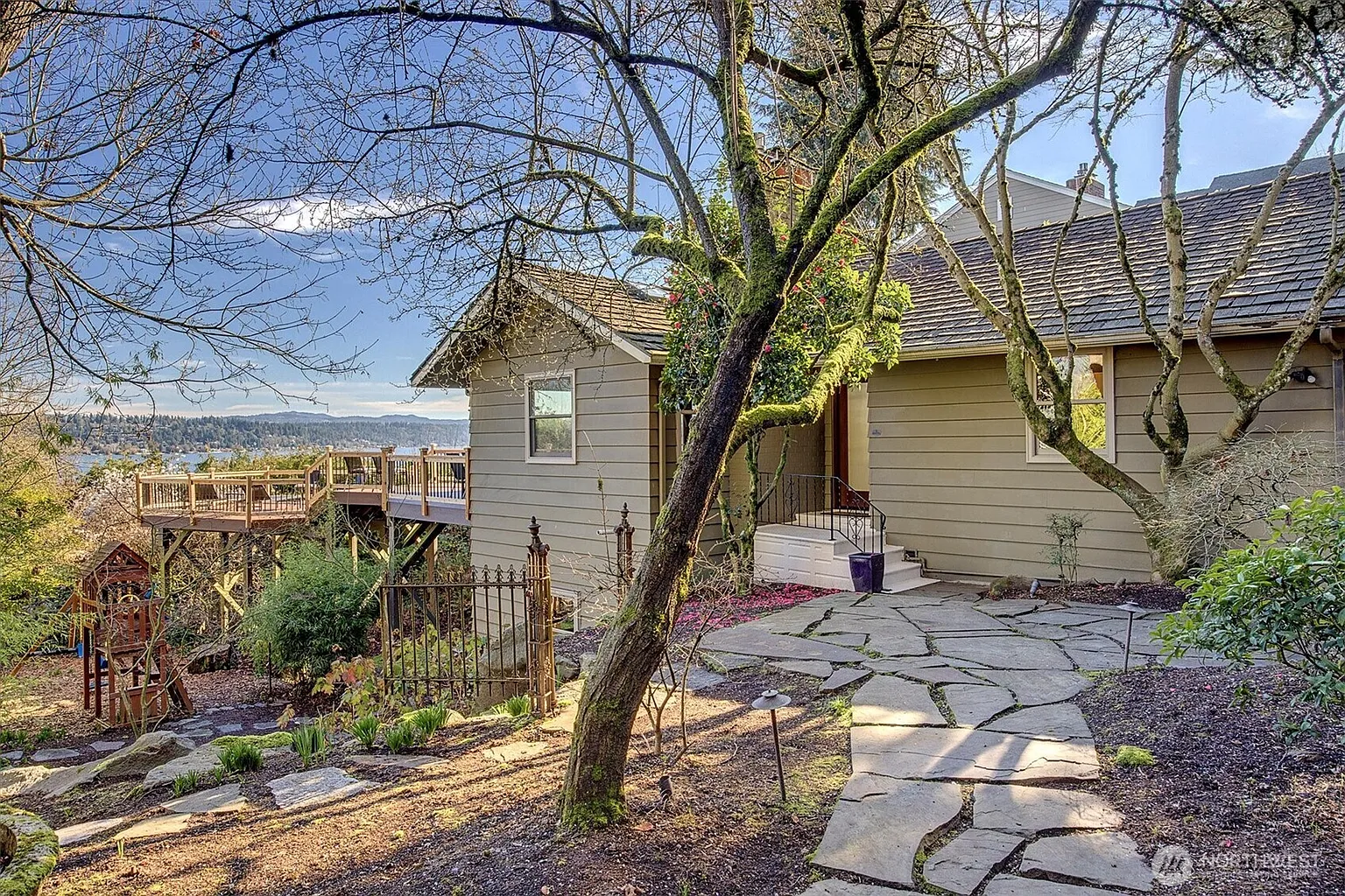 1502 35th Avenue S photo 1