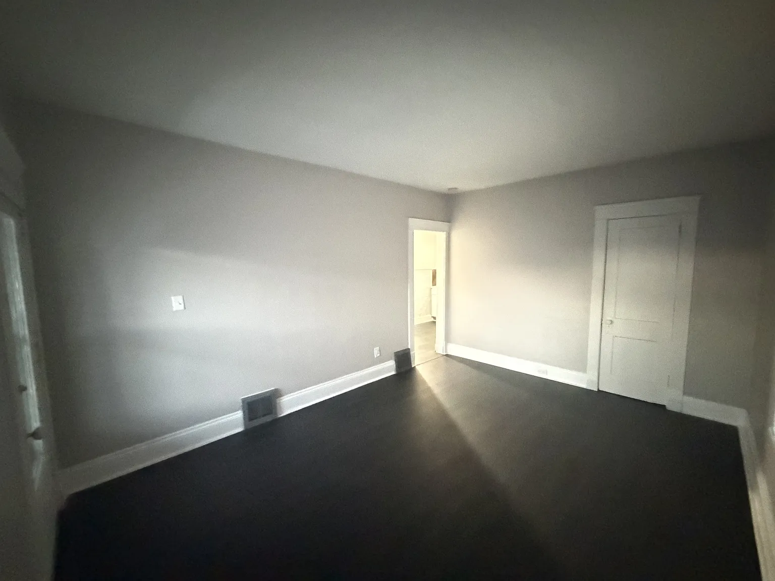 1623 Hopkins Avenue - 3 — Photo 3