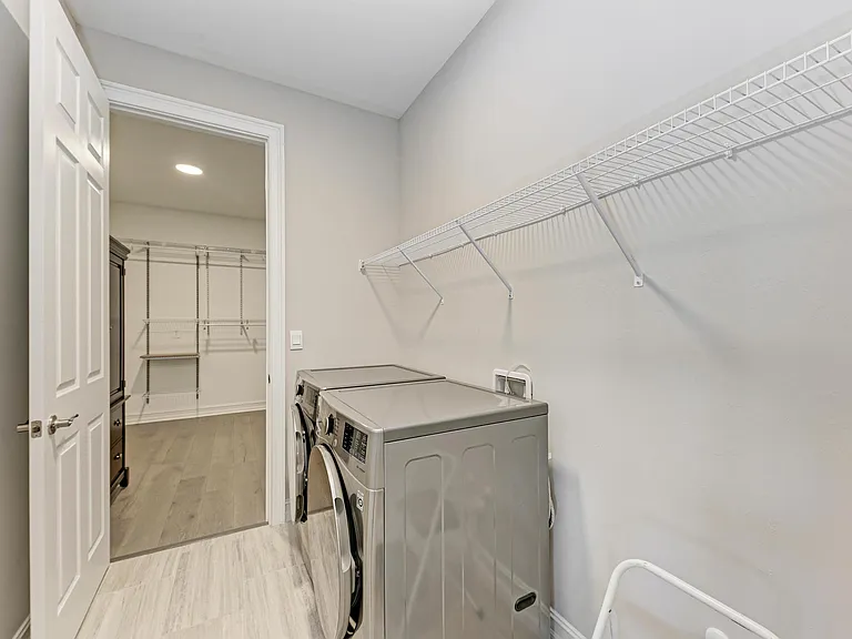 244 Villoresi Blvd — Photo 40
