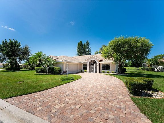 5th image of 6757 Greenview Ln