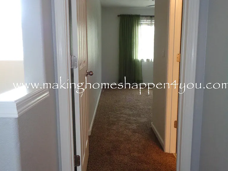 1410 Jonmart Ave SE — Photo 25
