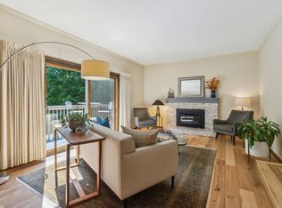 10328 Berkshire Rd, Bloomington, MN 55437