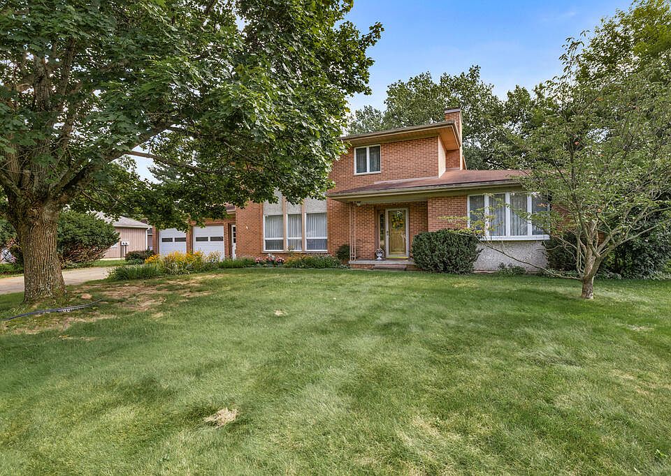 1st image of 1015 Linwood Pl