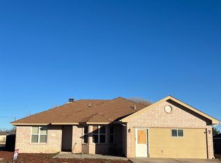 1110 Deer Ct, Abernathy, TX 79311
