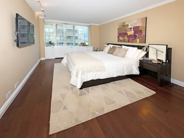 61 West 62nd Street image 5 of 7