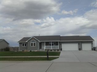 1403 Independence Ave, Grand Island, NE 68803