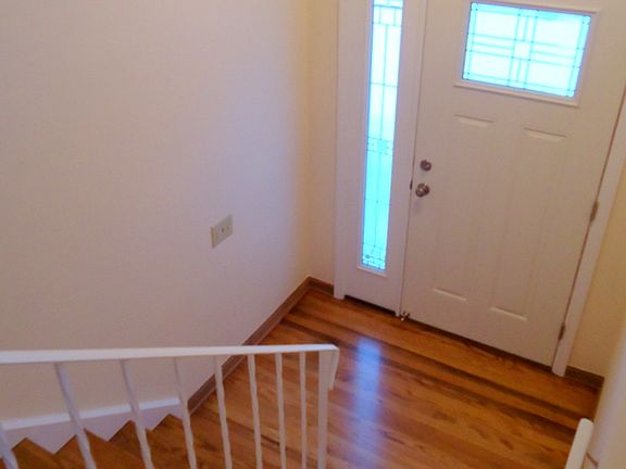 2nd image of 6 Merrall Dr