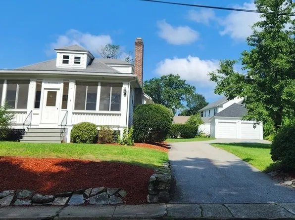 100 Glover St, Southbridge, MA 01550