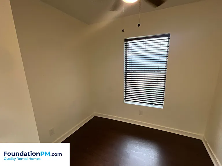 877 N Bingham St #1 — Photo 12