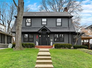 210 E 68th St, Kansas City, MO 64113