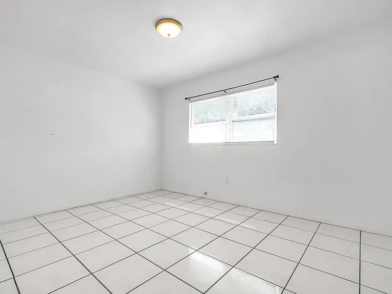 311 N Arcadia Ave #311 — Photo 7