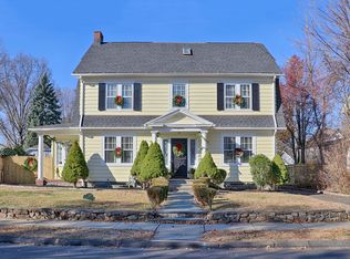 282 Brooklawn Ter, Fairfield, CT 06825