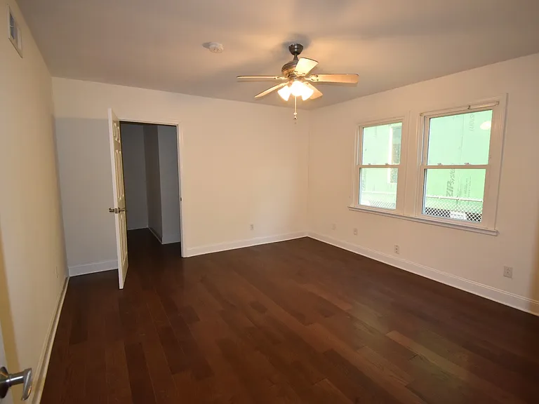 6818 Canal Blvd — Photo 5