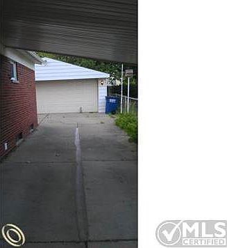 4th image of 30864 Parkwood St