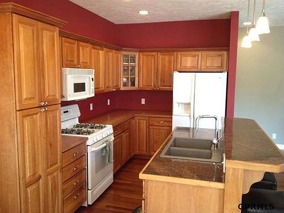 3rd image of 13405 Sahler St