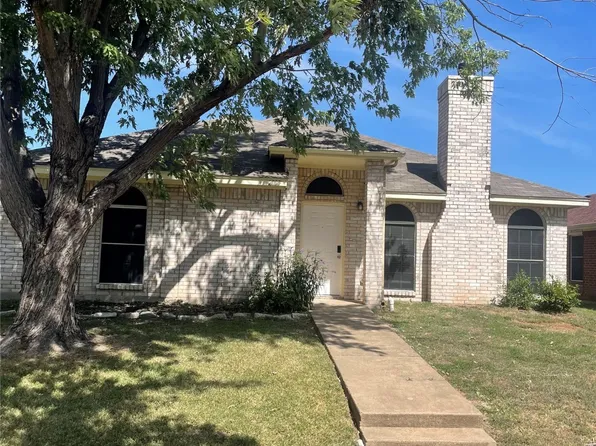 2005 Creek Royal Dr, Mesquite, TX 75181