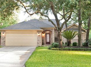 2 Hawkseye Pl, Spring, TX 77381
