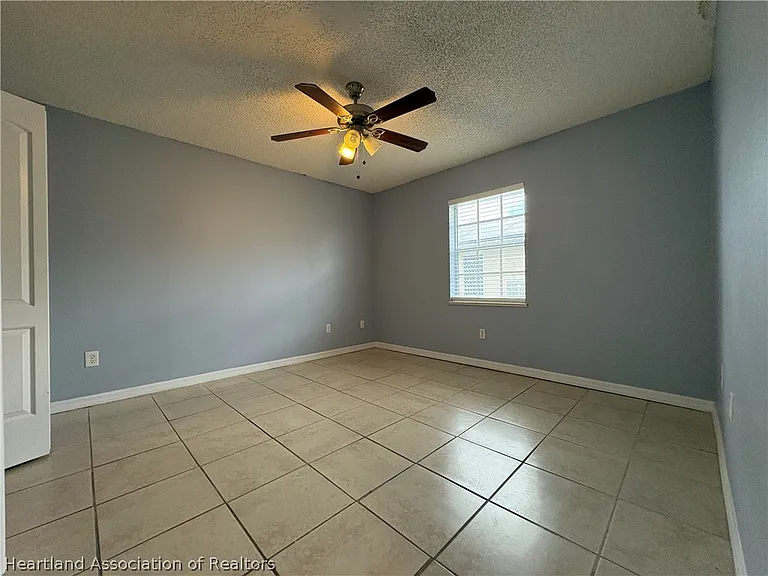 3928 Mendoza Ave — Photo 28