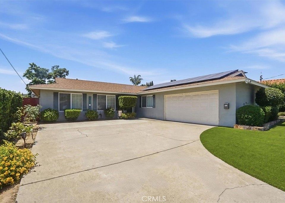 1st image of 13148 Ridgedale Dr