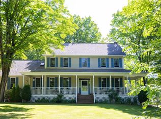459 English Neighborhood Rd, Woodstock, CT 06281