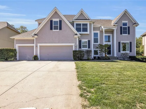14322 Woodward St, Overland Park, KS 66223