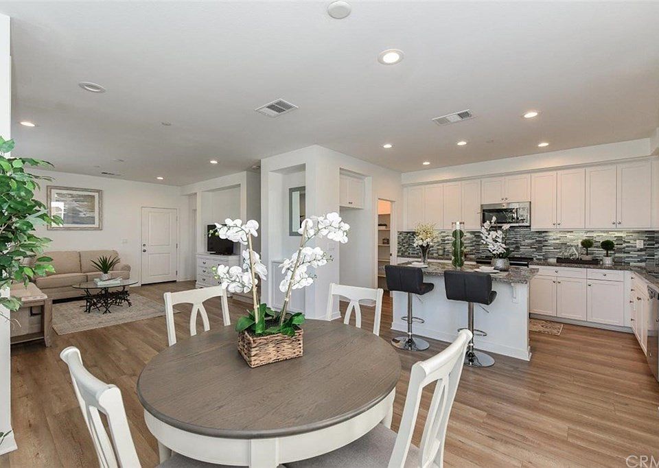 Open concept dining room