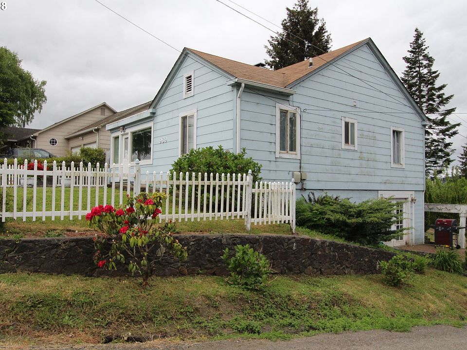2nd image of 989 N Central Blvd