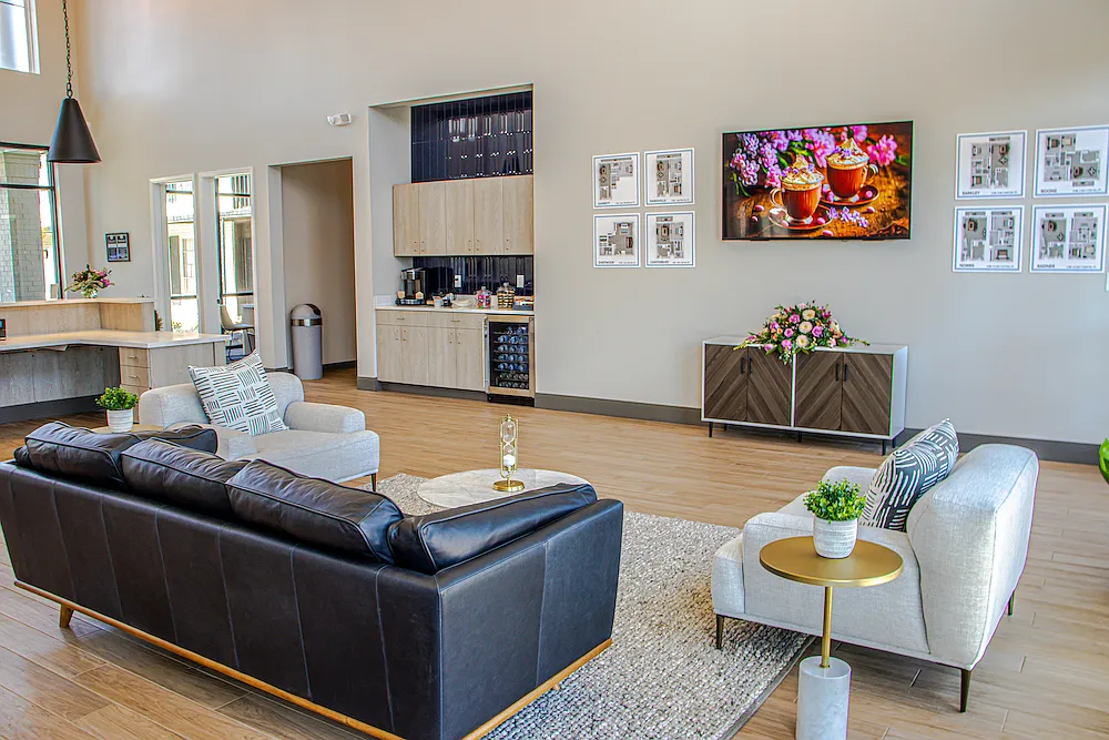 The Residences at Lakeview — Photo 4
